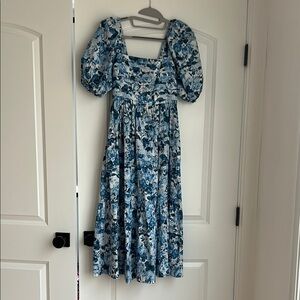 Blue Floral Puff-Sleeve Midi Dress